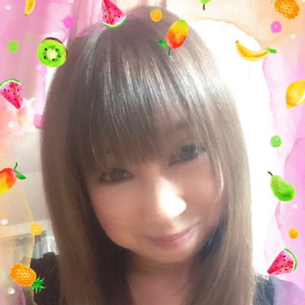 🎀りか姫 🎀 咳は治ったけど痰が絡むから綺麗な声が出ない💦のユーザーアイコン