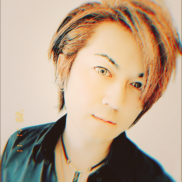tomo 【B'z/GLAY/X JAPAN/Mr.Children/Acid Black Cherry/Janne Da Arcしか歌いません←ほぼ】のユーザーアイコン