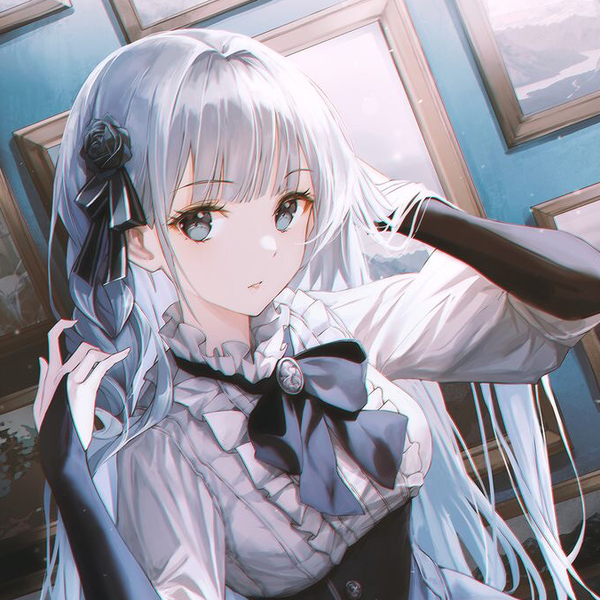 ゆみぃる --🥀's user icon