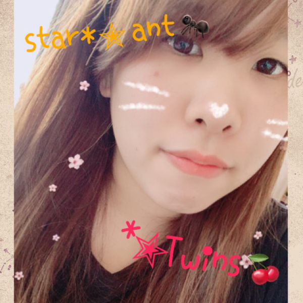 拍手のみ多め👏🏻✨ みほ*✭ 星の人 ユニット♪̊̈♪̆̈《star*✭ant🐜》《*✭TwÏns🍒》のユーザーアイコン
