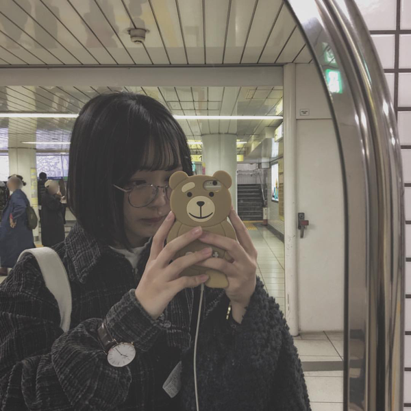 𝑆 𝑒 𝑟 𝑒 𝑛のユーザーアイコン