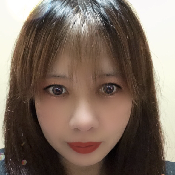 AKEMI🌸イヤホンマイク壊れて買いましたwのユーザーアイコン