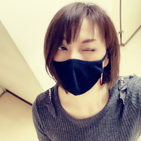 akiのユーザーアイコン